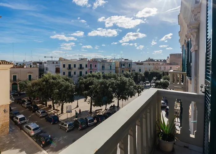 Plaza Apartment
